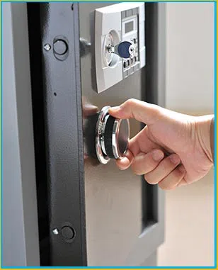 Providence Locksmith Master Providence, RI 401-757-6191 - 7-entry-door-lock